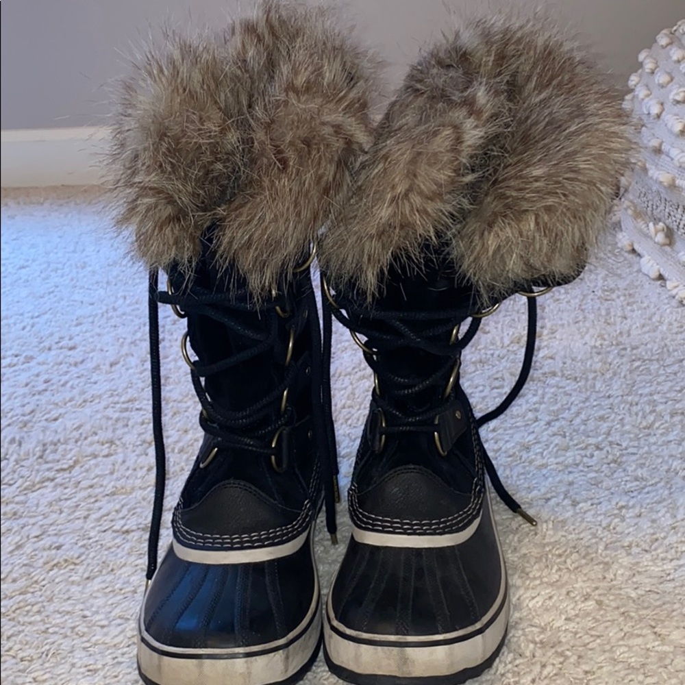 Sorel Women’s Joan of Arctic Boots